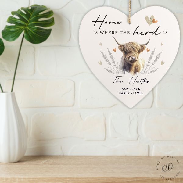 Personalised Highland Cow Hanging Heart Ornament – Rustic Wooden Gift.