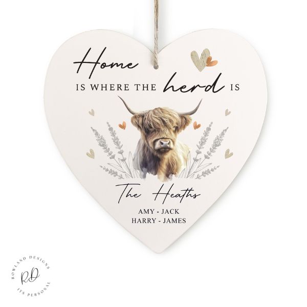 Personalised Highland Cow Hanging Heart Ornament – Rustic Wooden Gift.