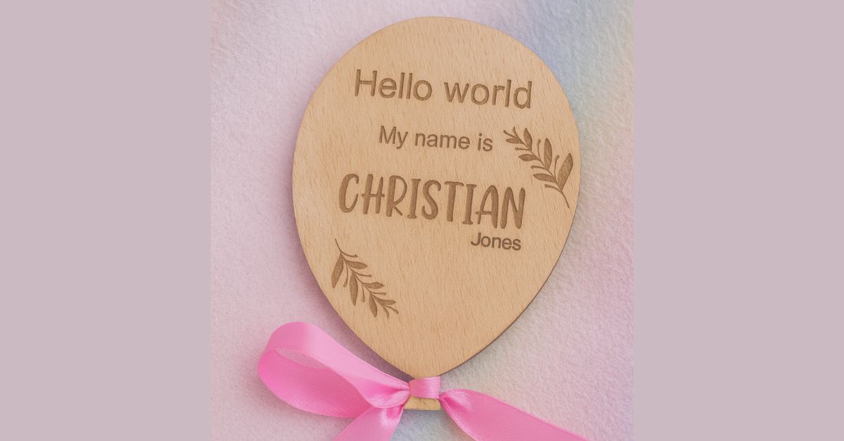 How Do You Announce a New Baby Arrival? (Simple & Meaningful Ideas)