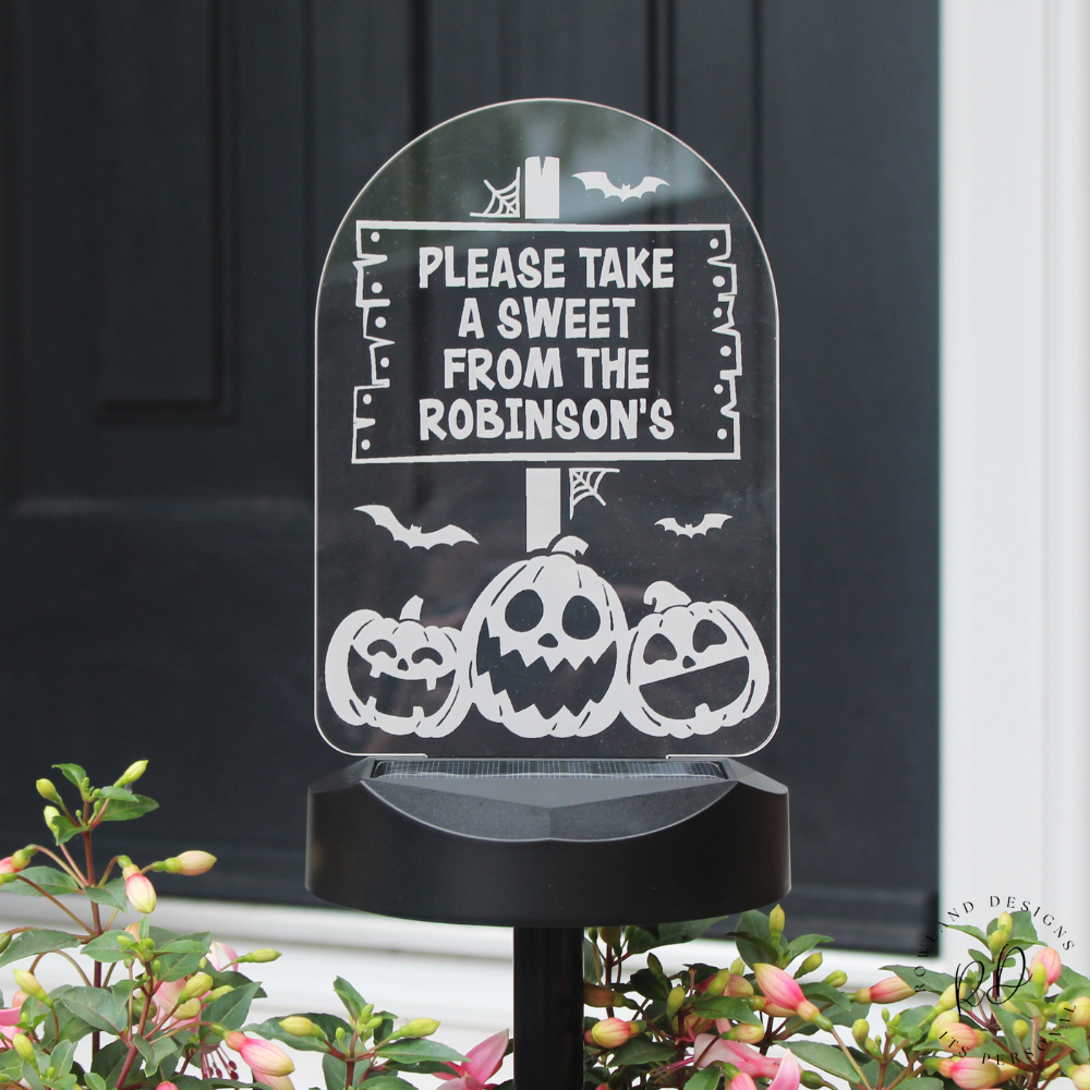 Personalised Halloween solar light with pumpkins

