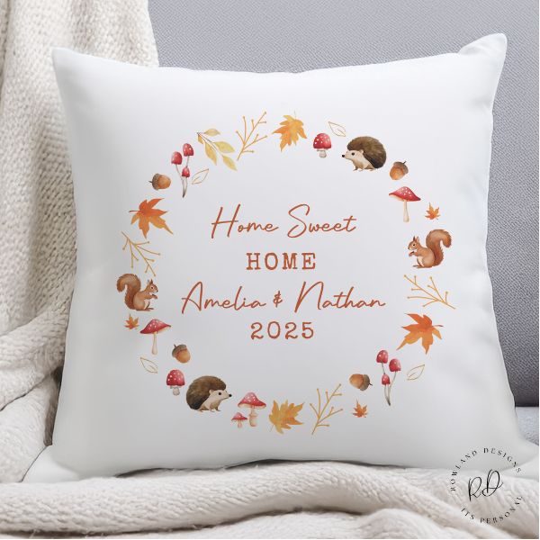 Personalised Autumn Cushion – Wreath Design.