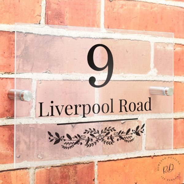 Personalised acrylic house sign with leaf design and house number